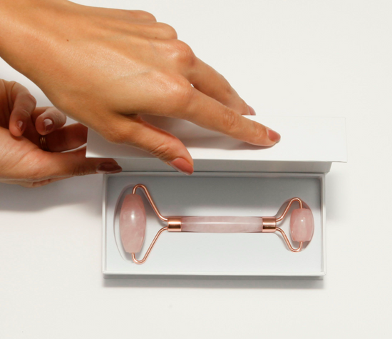 Image Title Flexi Skin London - The Roller